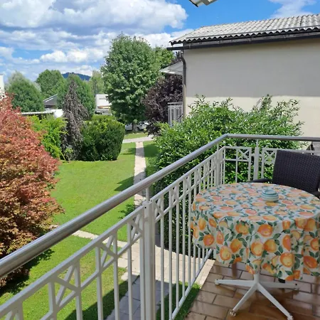 Haus Baernthaler Appartamento